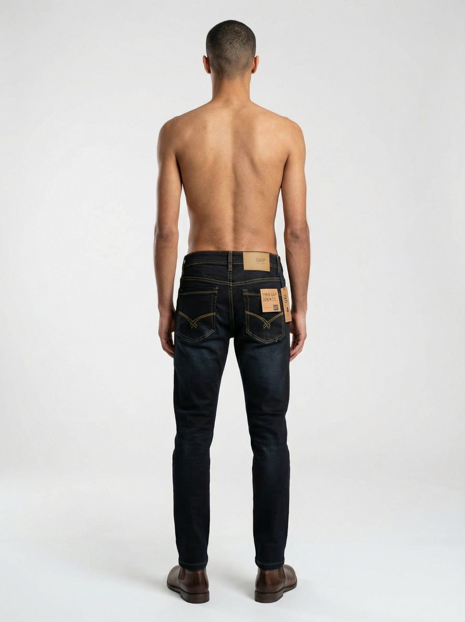 Men Black Slim Tapered Fit Mid Rise Jeans