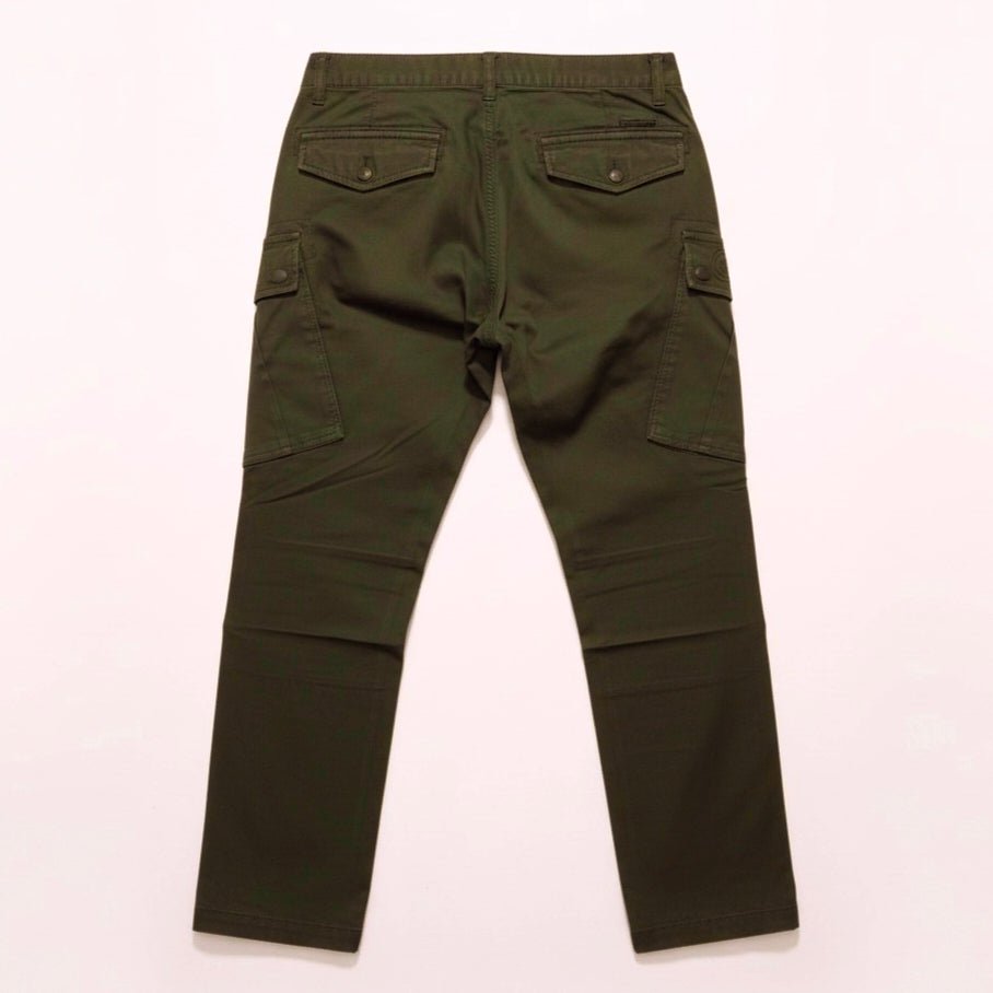 Men Olive Green Authentic Straight Fit Mid Rise Cargo Pants