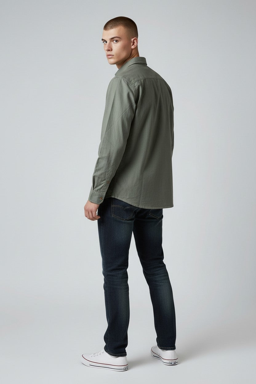 Men Solid Cotton Slim Fit Shirt Pista