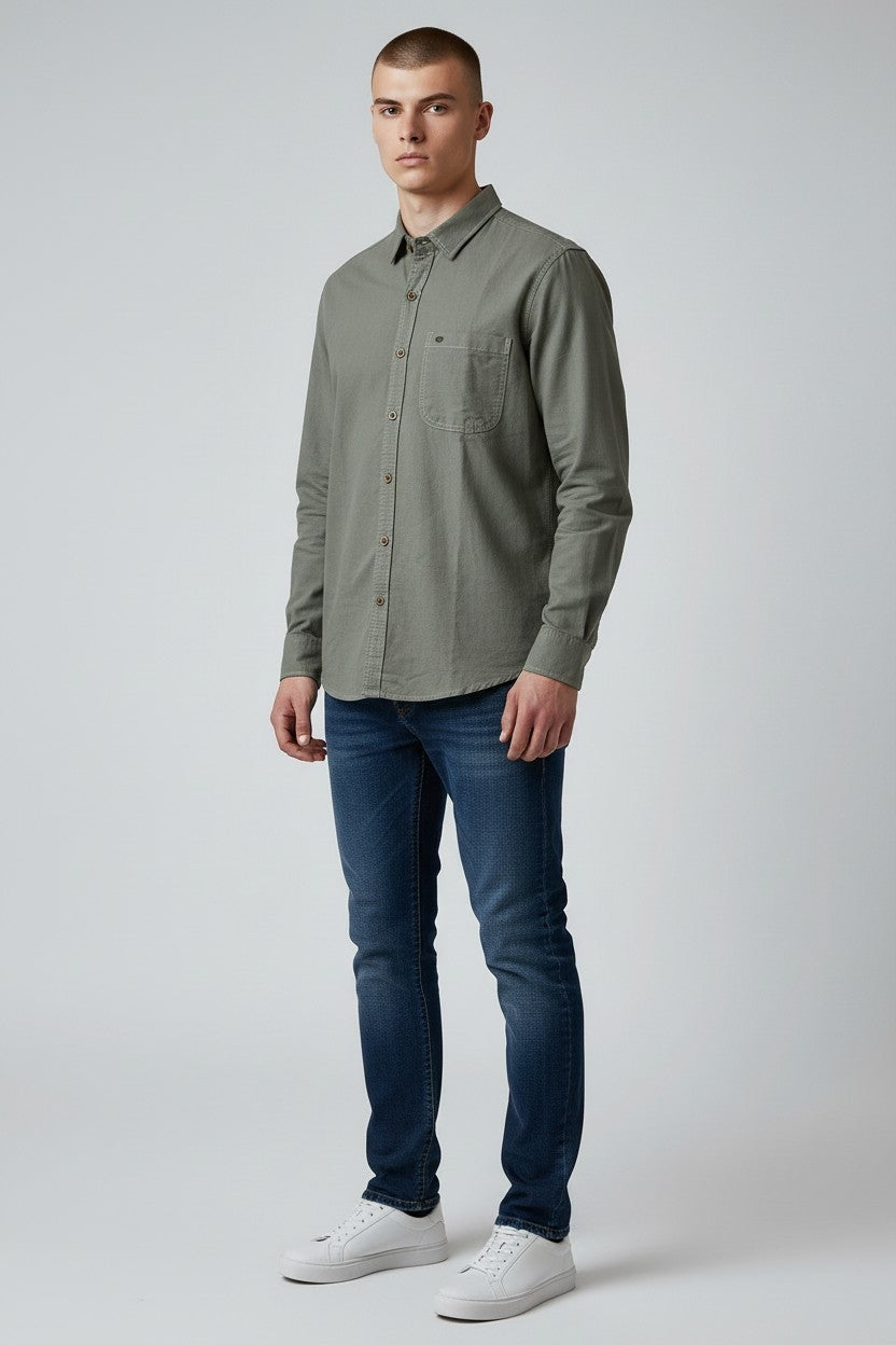 Men Solid Cotton Slim Fit Shirt Pista