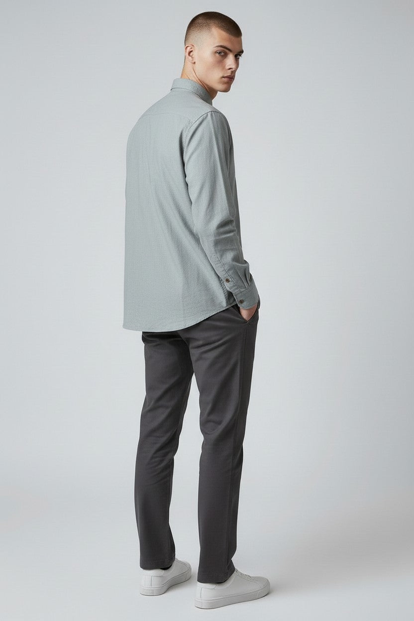 Men Solid Cotton Slim Fit Shirt Grey