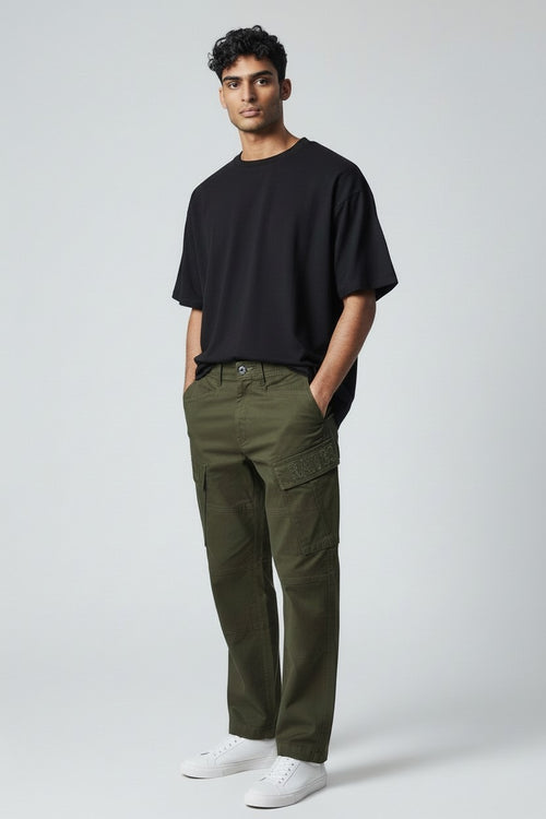 Men Olive Green Authentic Straight Fit Mid Rise Cargo Pants
