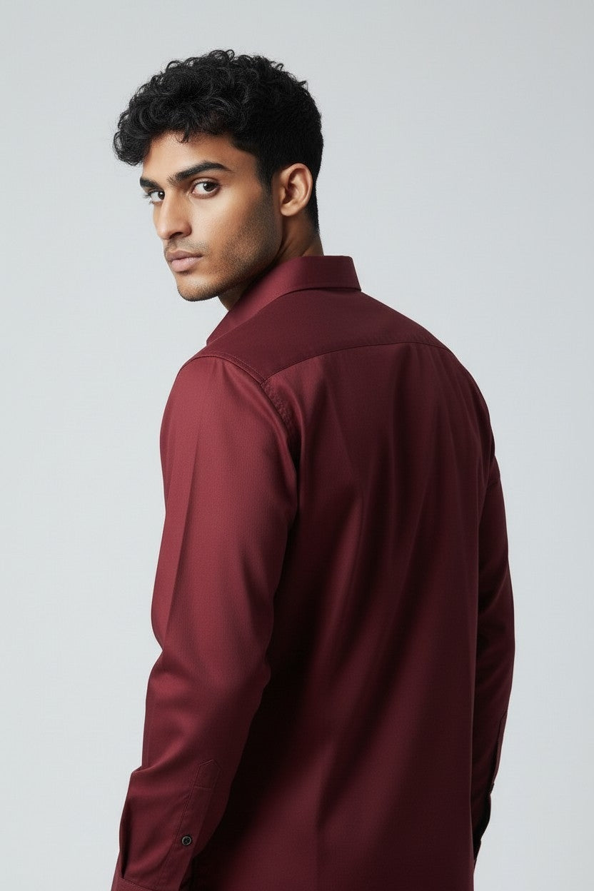 Men’s Solid Classic Slim Fit Shirt Maroon